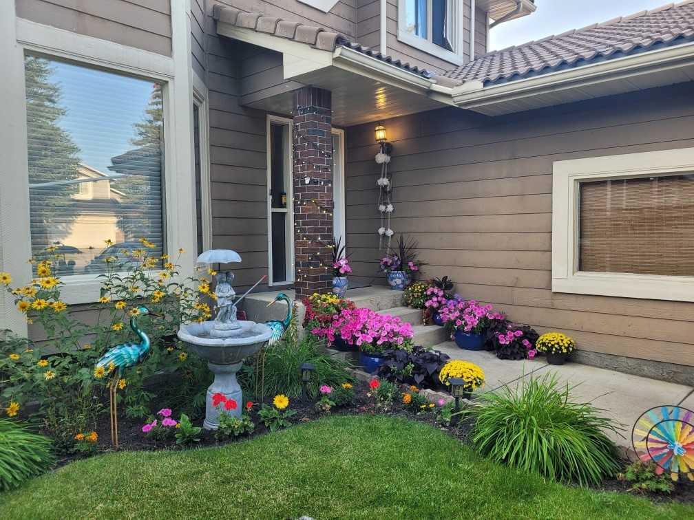 588 Sunmills Drive SE, A2269624, Alberta,