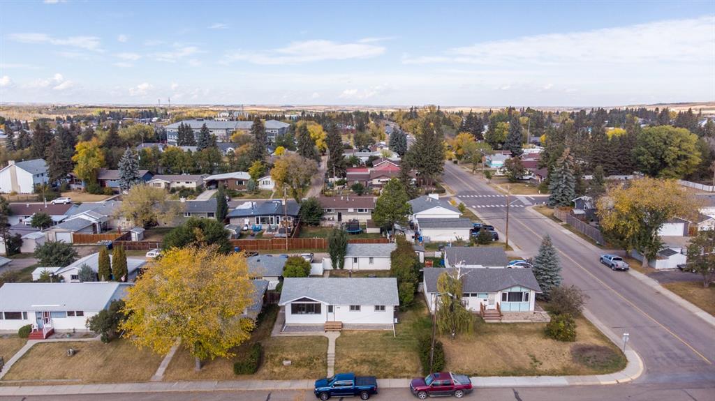 Fourth View of 5008 39 Street , Southeast Innisfail, Innisfail, Alberta, T4G 1H7