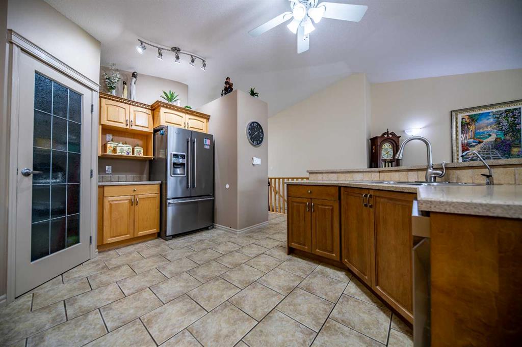 Fourth View of #23, 8910 122 Avenue , Crystal Lake Estates, Grande Prairie, Alberta, T8X 1P8