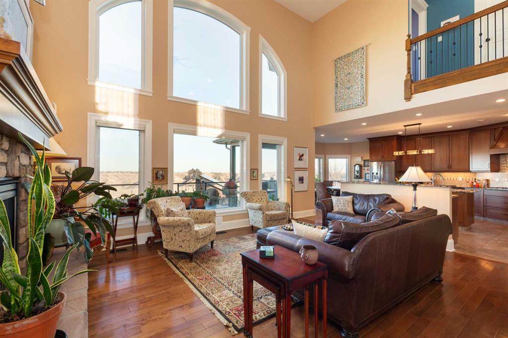 Fifth View of 124 Canyoncrest Point W, The Canyons, Lethbridge, Alberta, T1K 5C6