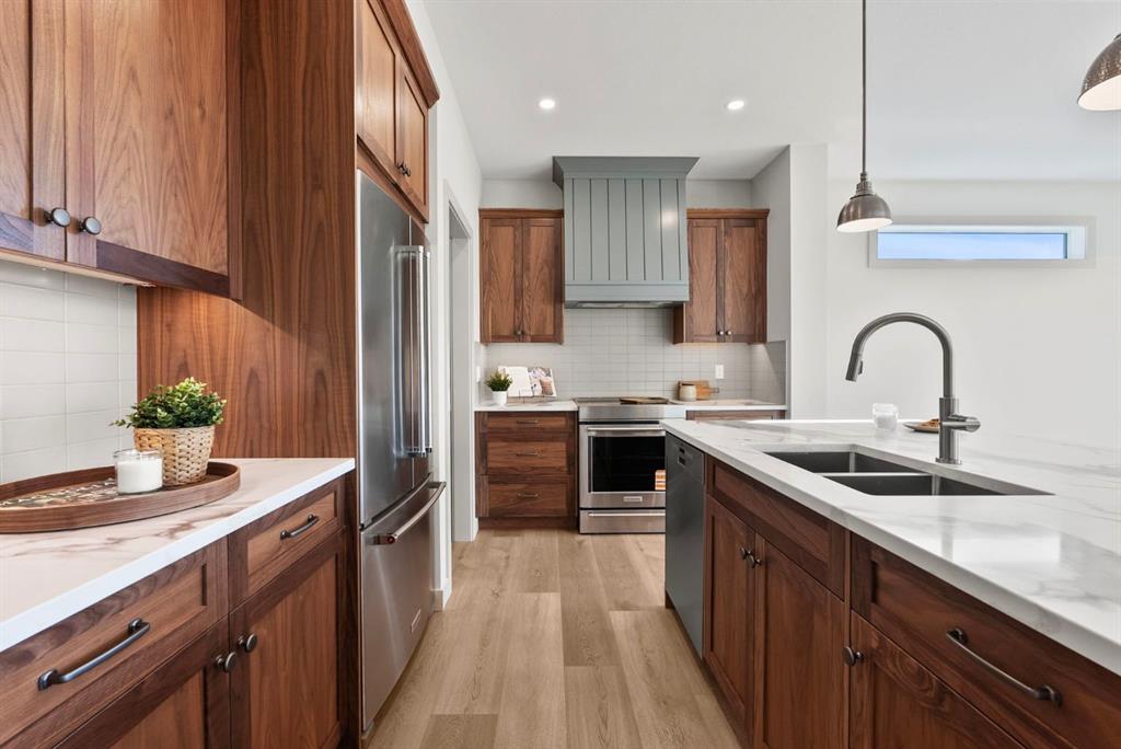 723 Mandalay Link , A2269700, Alberta,