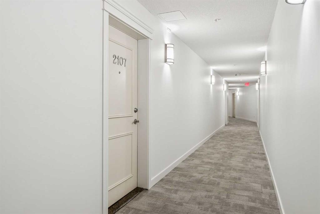 Fifth View of 2107, 1888 Signature Park SW, Signal Hill, Calgary, Alberta, T3H4Z1