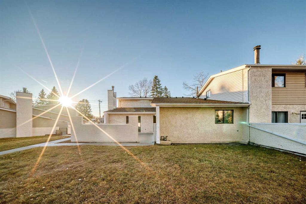 Second View of 2301, 3500 Varsity Drive NW, Varsity, Calgary, Alberta, T2L1Y3