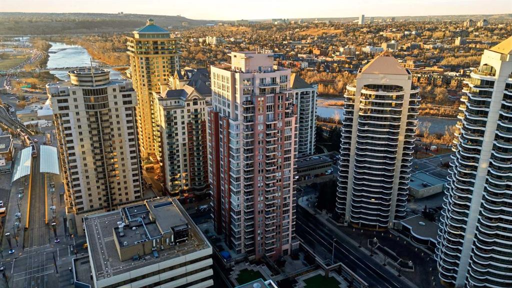 Second View of 1003, 650 10 Street SW, Downtown West End, Calgary, Alberta, T2P 5G4