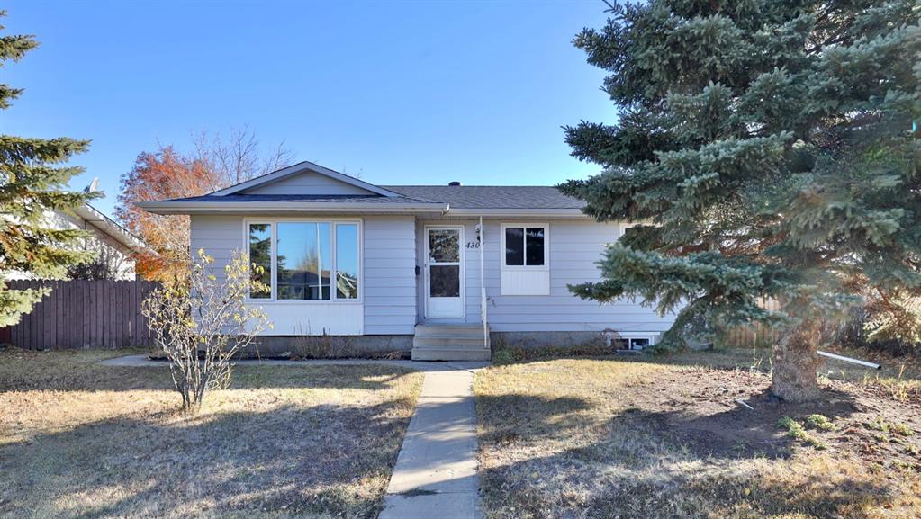 Second View of 4307 73 Street , Duggan Park, Camrose, Alberta, T4V 3T9