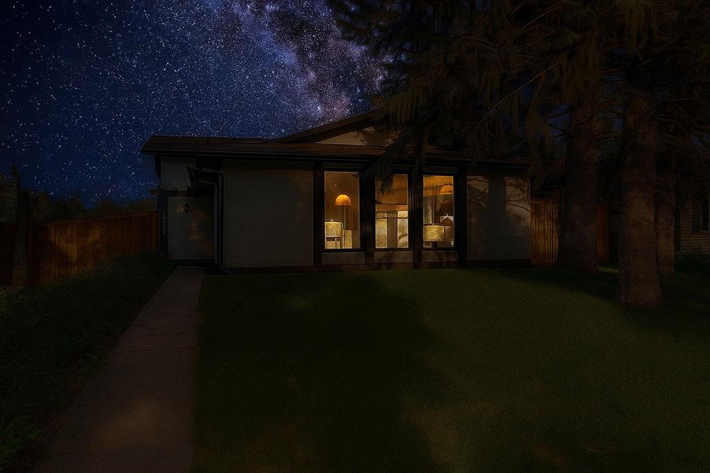 212 Midlawn Close SE, A2269828, Alberta,