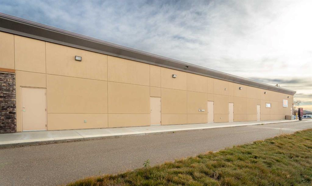 Fourth View of 3, 4304 40 Street , Larsen Grove, Lloydminster, Saskatchewan, S9V 2H1