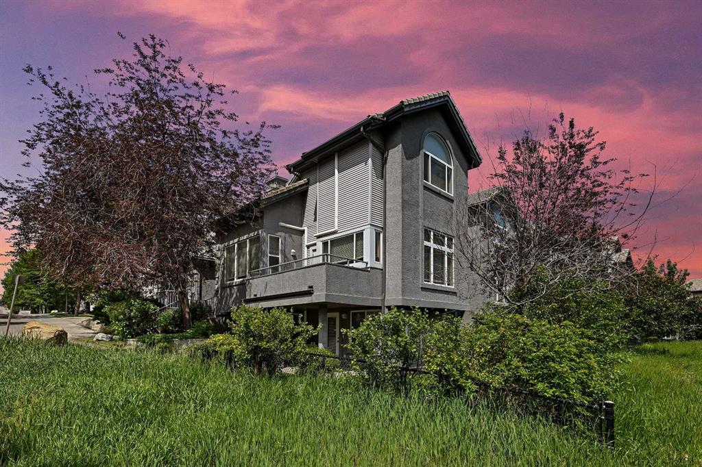 Fourth View of 1, 5616 14 Avenue SW, Christie Park, Calgary, Alberta, T3H 3P9