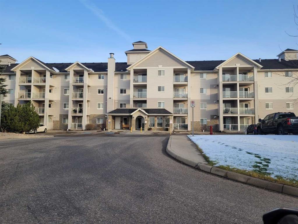 204, 1632 Saamis Drive NW, A2269895, Alberta,