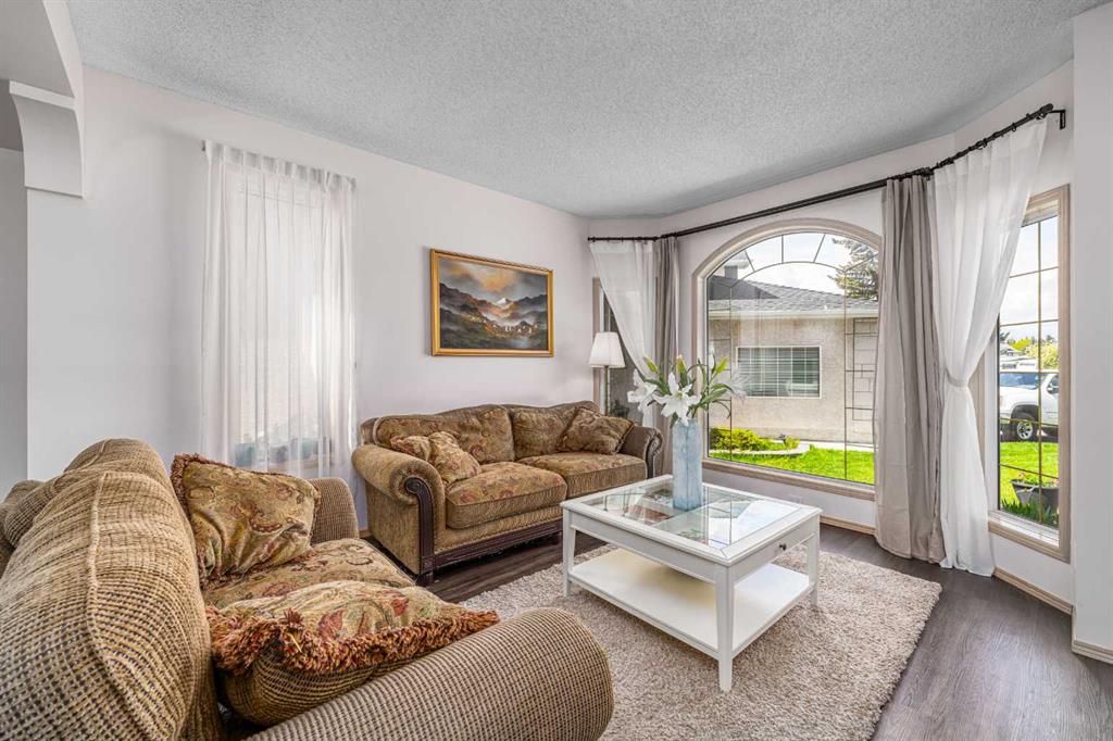 Fourth View of 648 Scimitar Bay NW, Scenic Acres, Calgary, Alberta, T3L 2B2