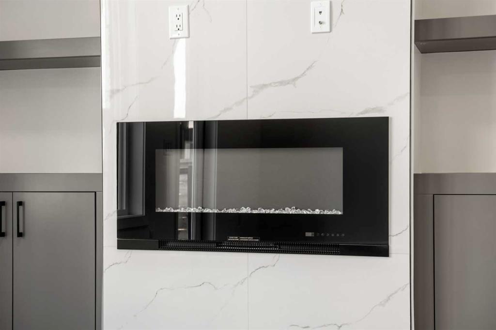 Fifth View of 2352 7 Street NW, Mount Pleasant, Calgary, Alberta, T2M 1T1