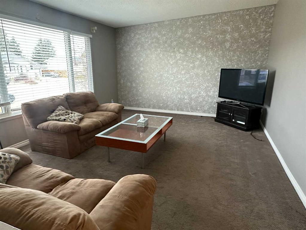 Fourth View of 5813 47 Street , NONE, Taber, Alberta, T1G 1E2