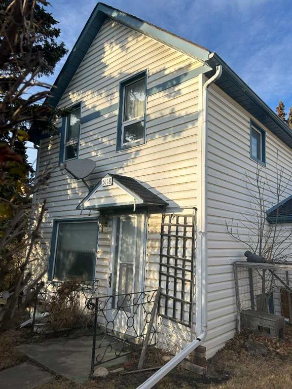 Third View of 5118 51 Street , NONE, Olds, Alberta, T4H 1H1