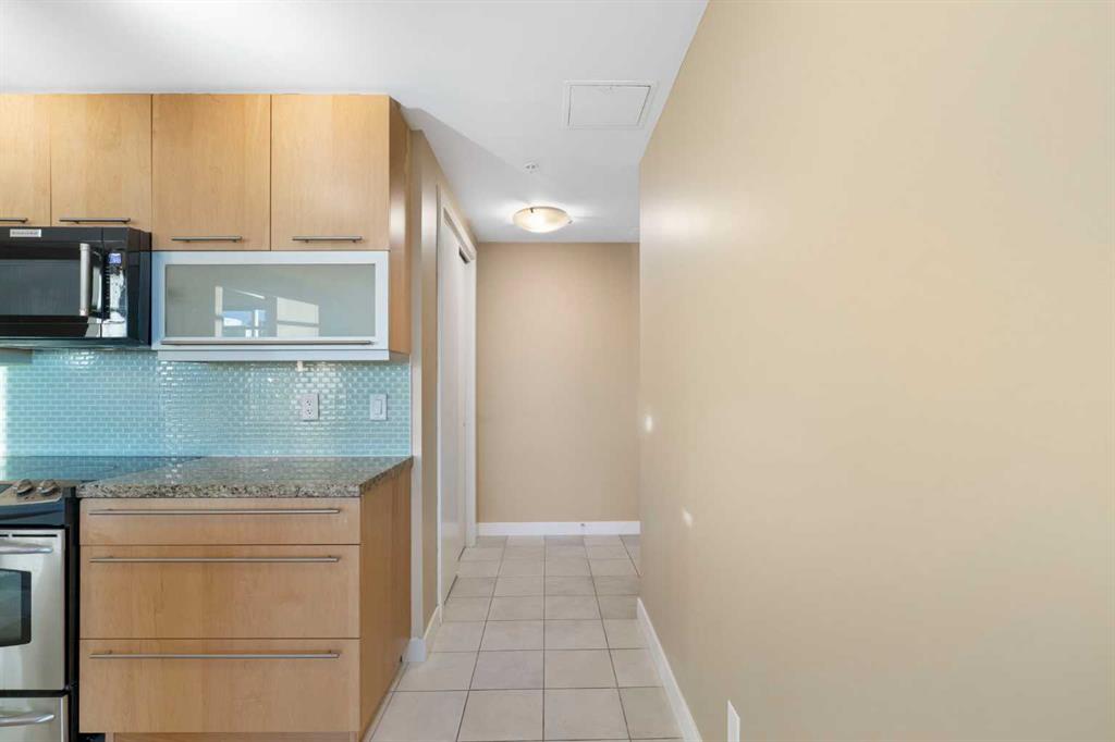 Fifth View of 1503, 215 13 Avenue SW, Beltline, Calgary, Alberta, T2R 0V6