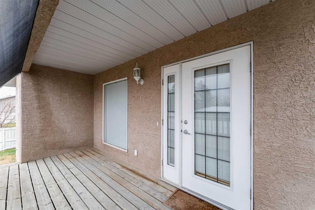 Fifth View of 80 S 50 W Culdusac , NONE, Raymond, Alberta, T0K 2S0