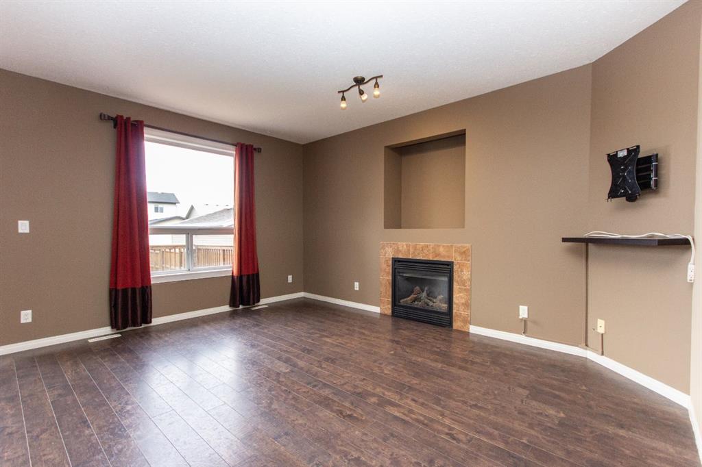 Fifth View of 152 Oswald Close , Oriole Park West, Red Deer, Alberta, T4P 0C1