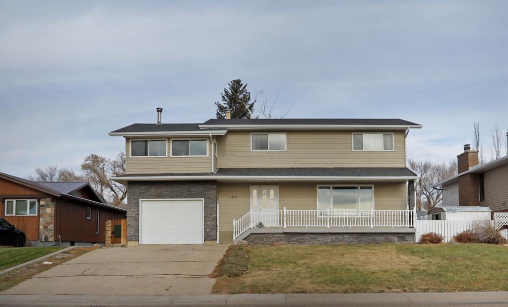 1120 2 Avenue E, A2270112, Alberta,