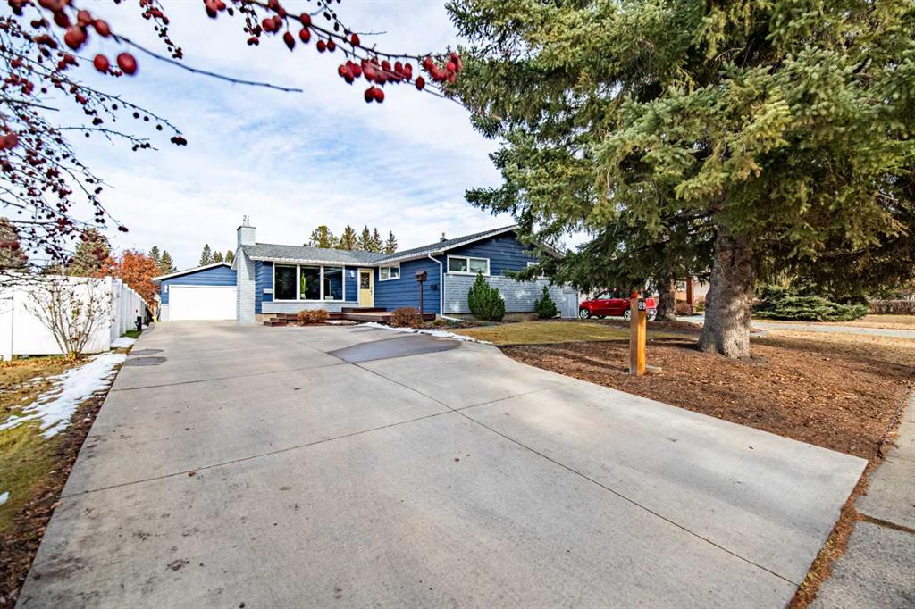 89 Selkirk Boulevard , A2270131, Alberta,