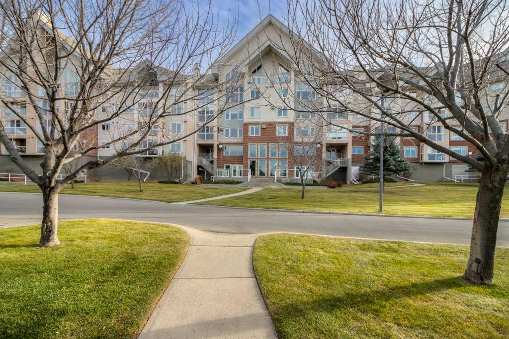 240, 100 2 Avenue S, A2270207, Alberta,