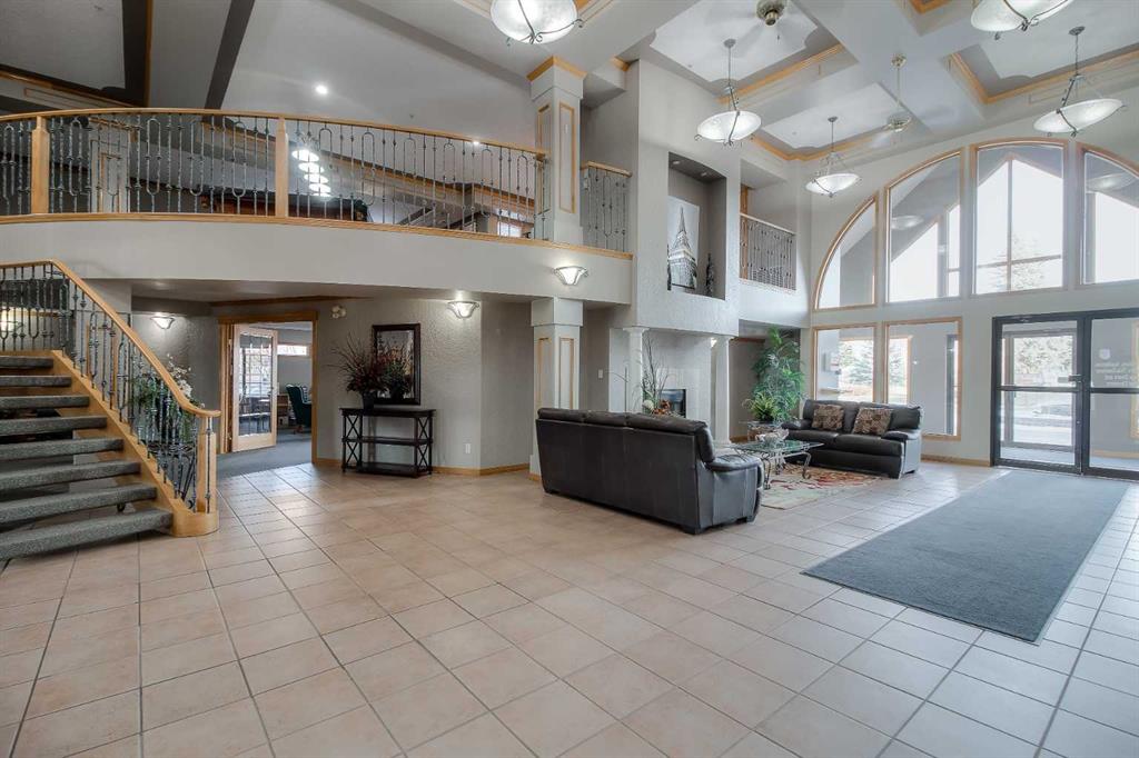 Fifth View of 240, 100 2 Avenue S, Downtown, Lethbridge, Alberta, T1J0B5