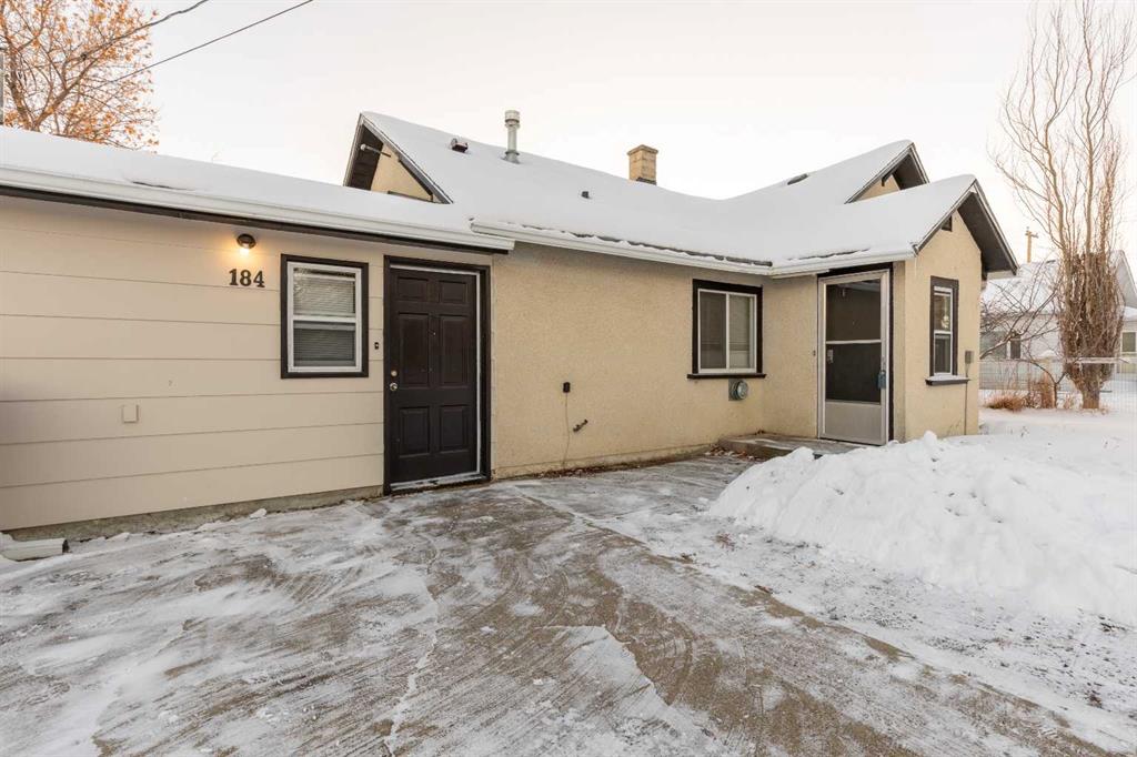 Fifth View of 184 W 100 S  , NONE, Raymond, Alberta, T0K 2S0