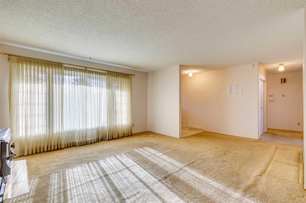 Fifth View of 916 Mapledale Place SE, Maple Ridge, Calgary, Alberta, T2J 1W6