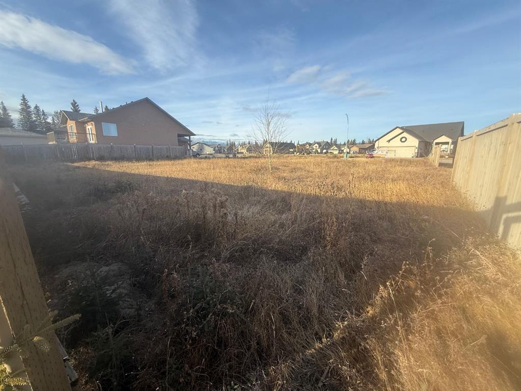 208 TRESTLE Place , A2270342, Alberta,