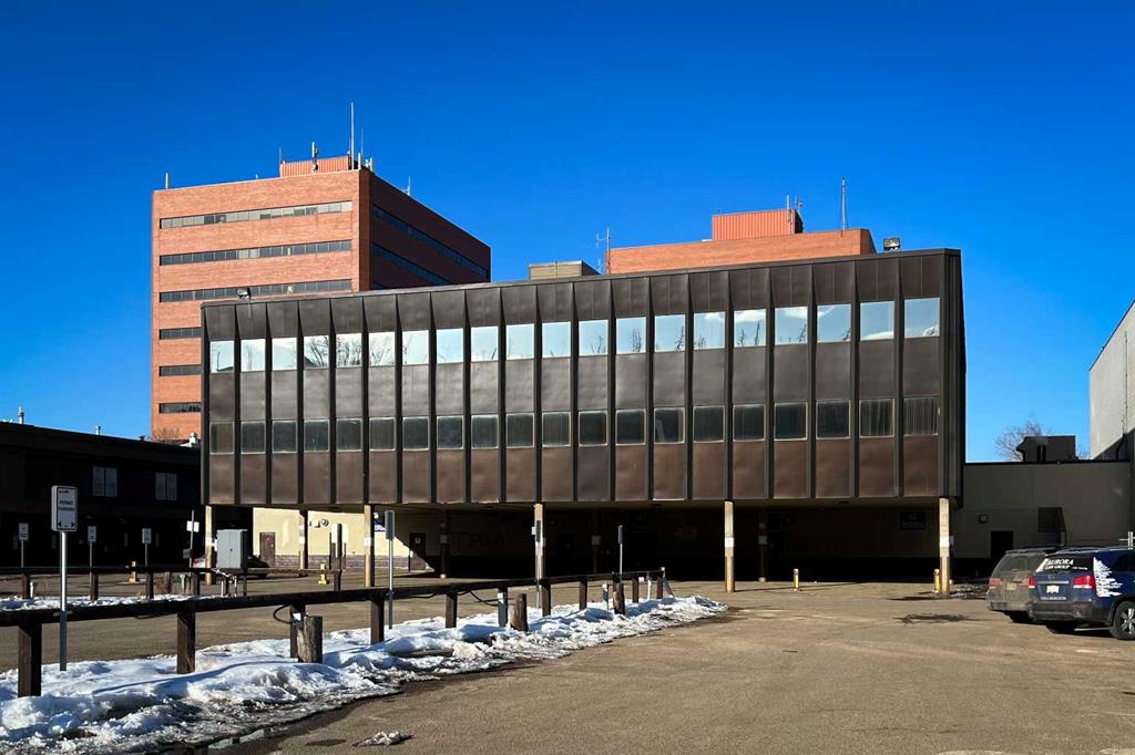 Third View of 2nd Level, 9911 Macdonald Avenue , Downtown, Fort McMurray, Alberta, T9H 1S7