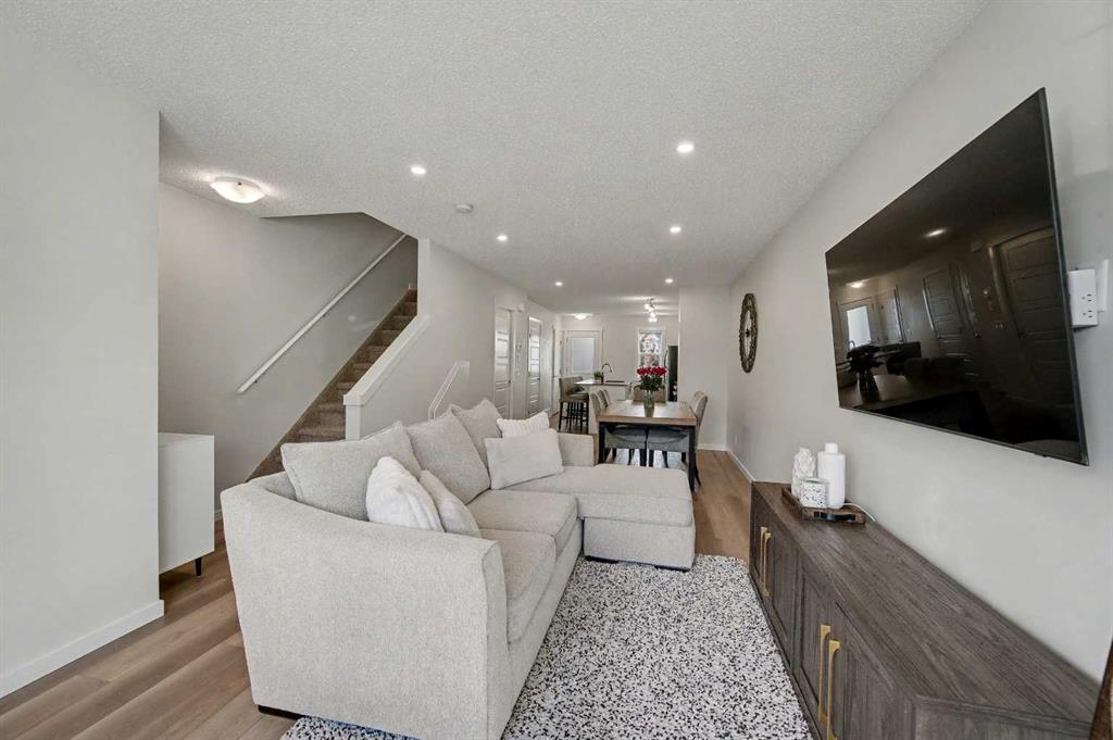 Fourth View of 352 Cranbrook Square SE, Cranston, Calgary, Alberta, T3M 3K8