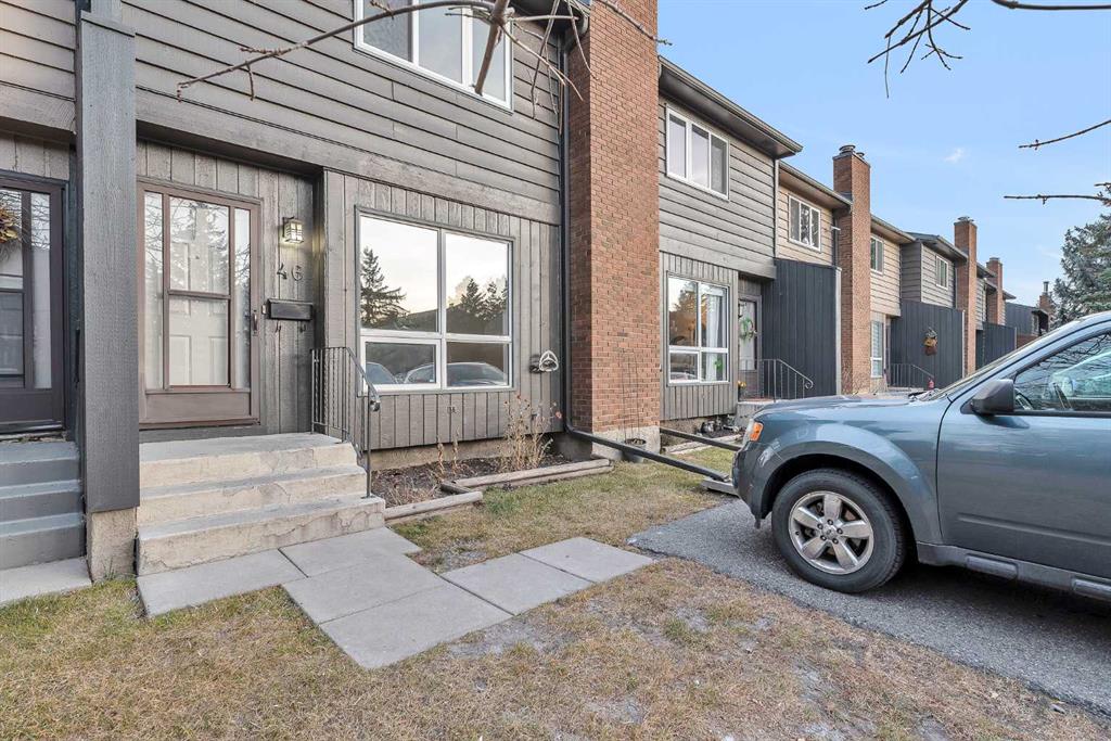 Third View of 46, 9908 Bonaventure Drive SE, Willow Park, Calgary, Alberta, T2N 1C1