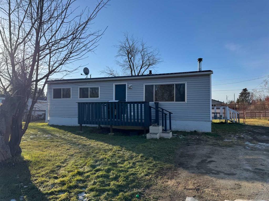 32 1 Street , A2270593, Alberta,