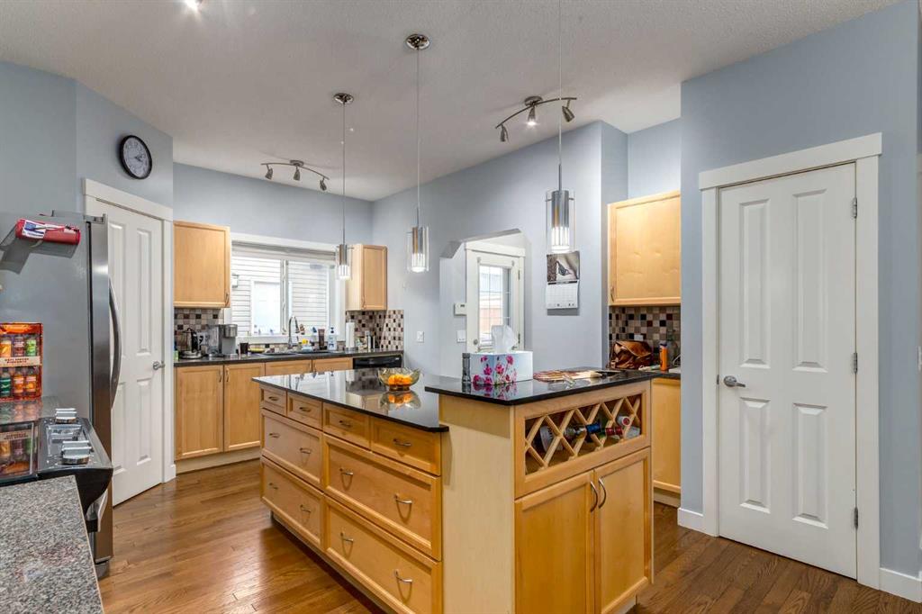 Fifth View of 216 Silverado Range Close SW, Silverado, Calgary, Alberta, T2X 0C1