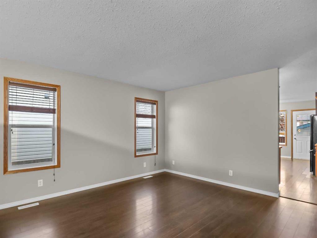 Third View of 109 Duckering Close , Devonshire, Red Deer, Alberta, T4R 2Z4