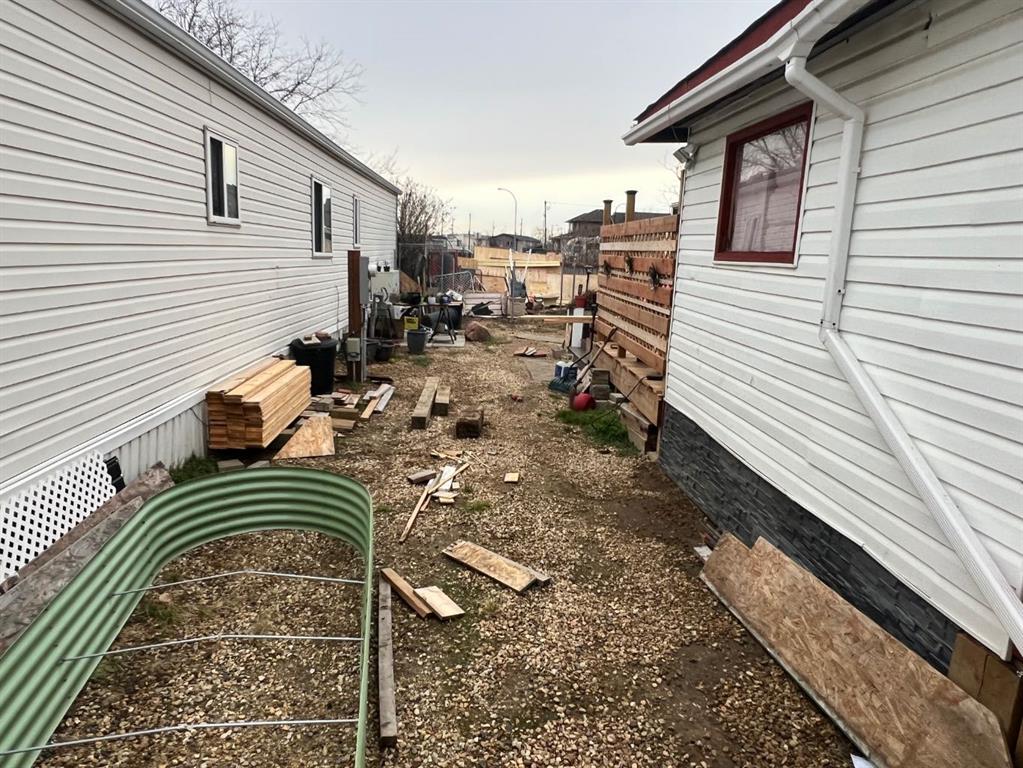 Fourth View of 48, 9824 104 Avenue , NONE, Clairmont, Alberta, t8x 5a9