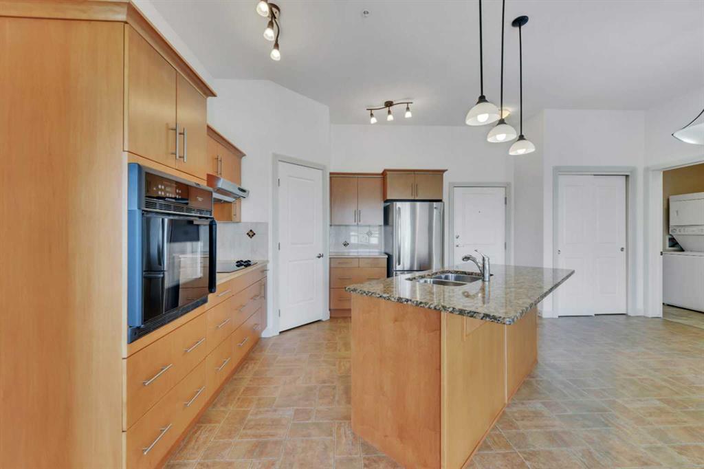 Fourth View of 411, 5110 36 Street , South Hill, Red Deer, Alberta, T4N 0T2