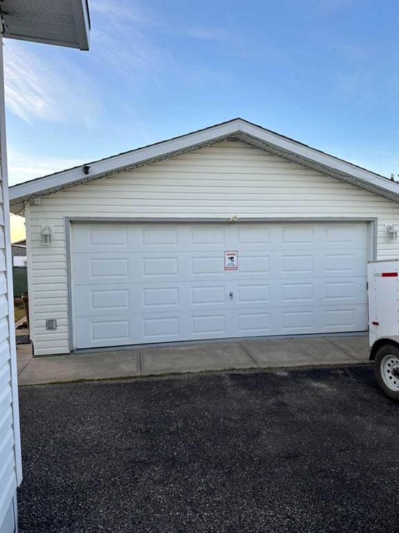 Fifth View of 9753 121 Avenue , Crystal Ridge, Grande Prairie, Alberta, T8V 6Y1