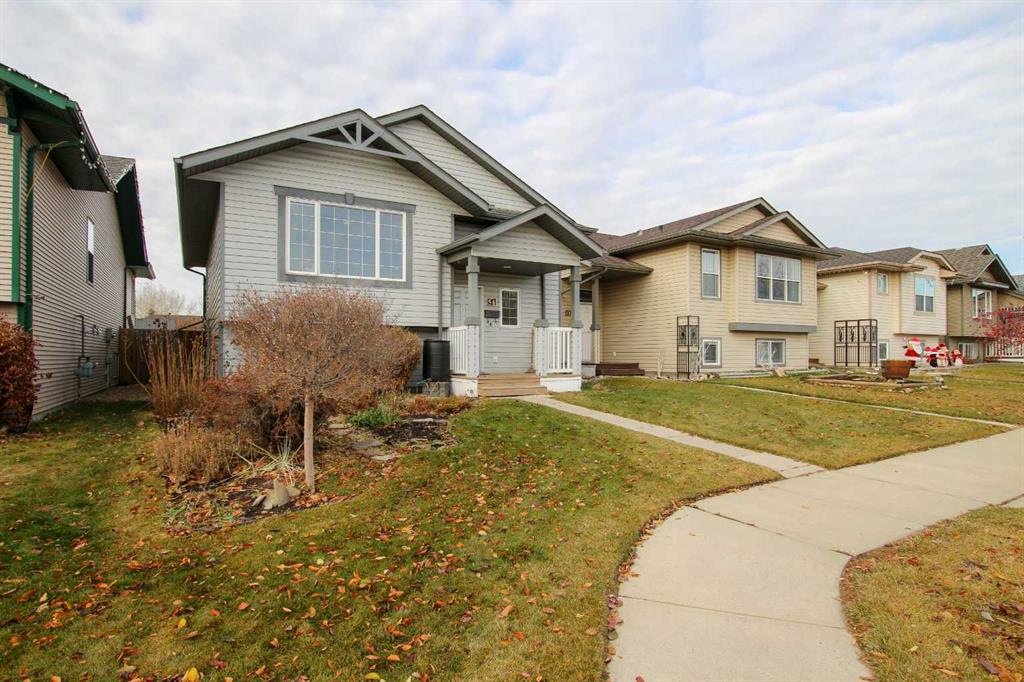 Third View of 56 Kentwood Drive , Kingsgate, Red Deer, Alberta, T4N 3Y6
