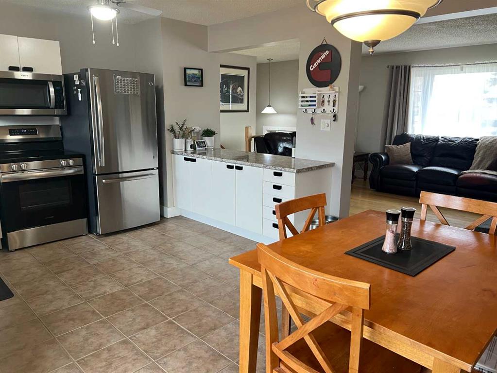 Fourth View of 237 Cochrane Crescent , Thickwood, Fort McMurray, Alberta, T9K 1J6