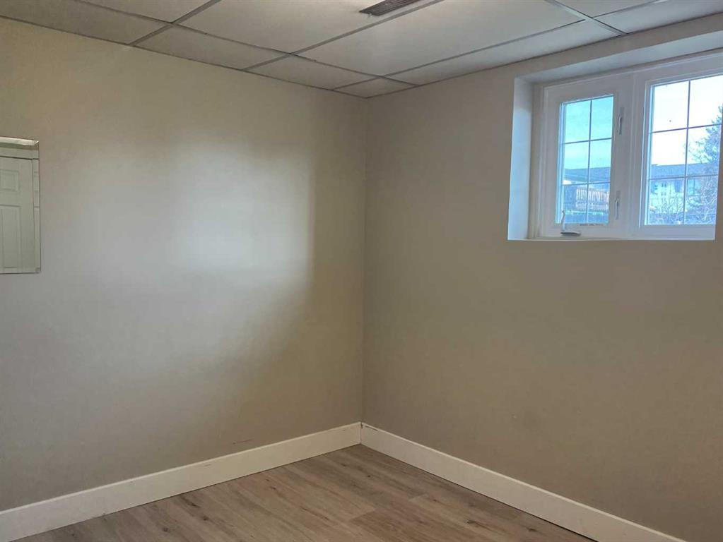 Fifth View of 237 Cochrane Crescent , Thickwood, Fort McMurray, Alberta, T9K 1J6