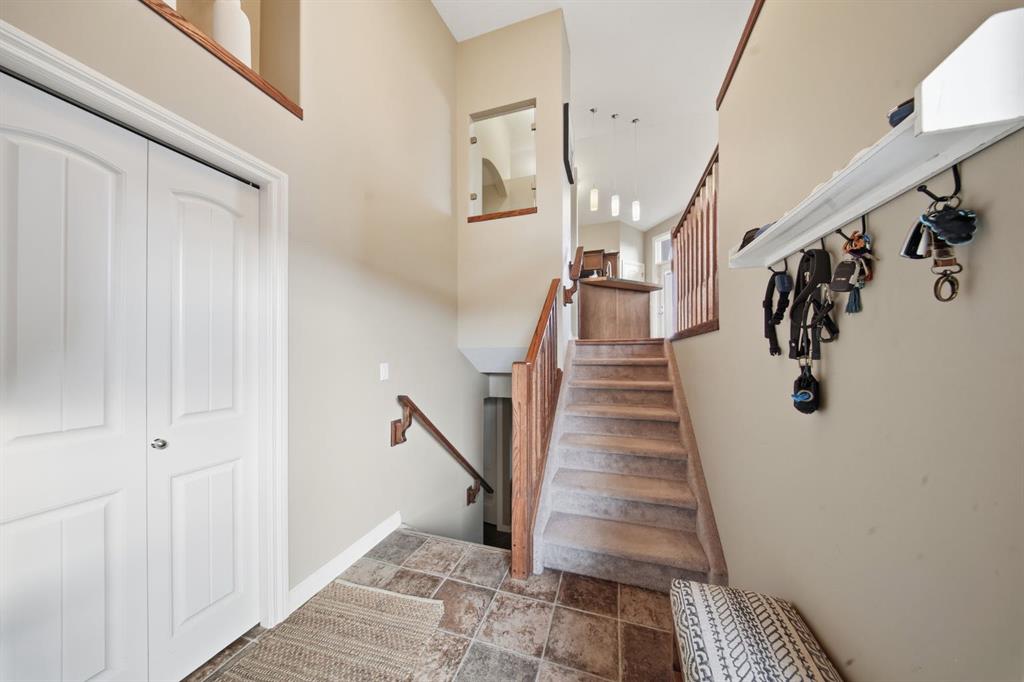 Third View of 93 Mann Drive , NONE, Penhold, Alberta, T0M 1R0