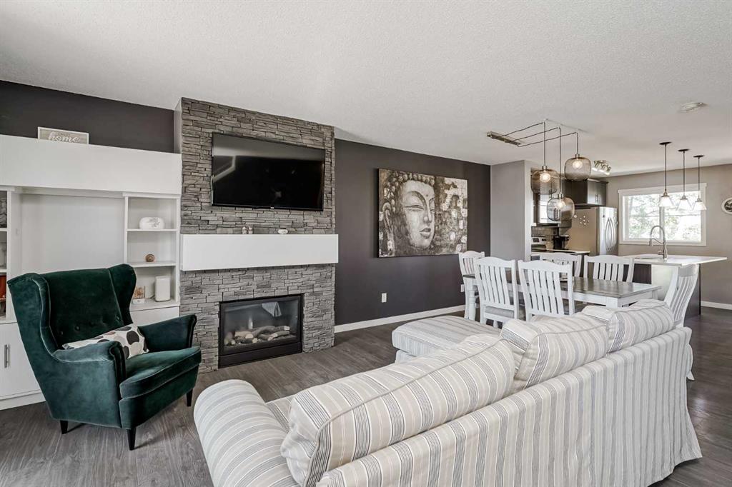 MLS® listing #107045855 for sale located at 313 Copperpond Landing SE