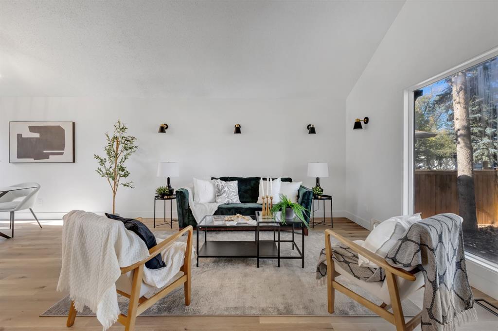 208 Cedarille Green SW, A2270895, Alberta,