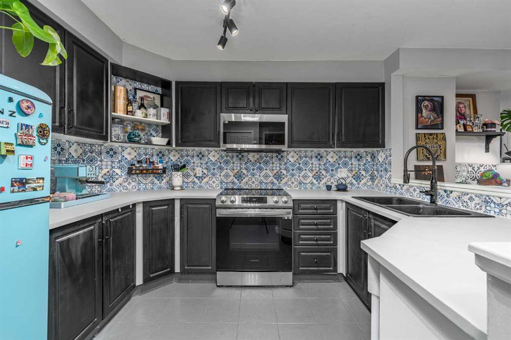 Fifth View of 1004, 1121 6 Avenue SW, Downtown West End, Calgary, Alberta, T2P 5J4