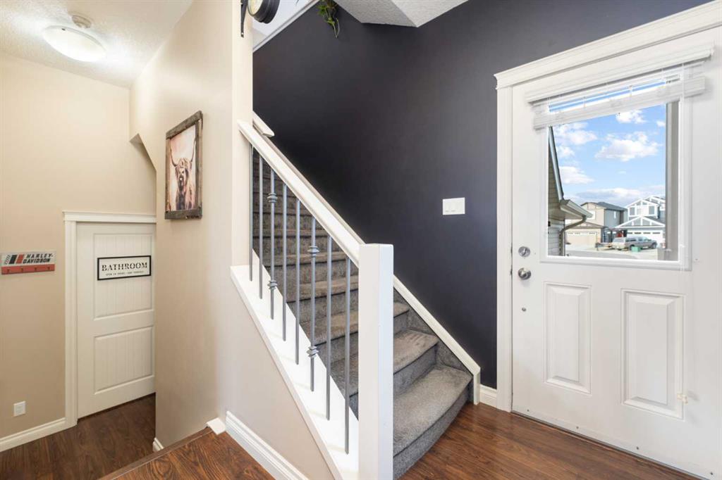 Fourth View of 719 Hampton Hills Drive NE, Hampton Hills, High River, Alberta, T1V 0E6