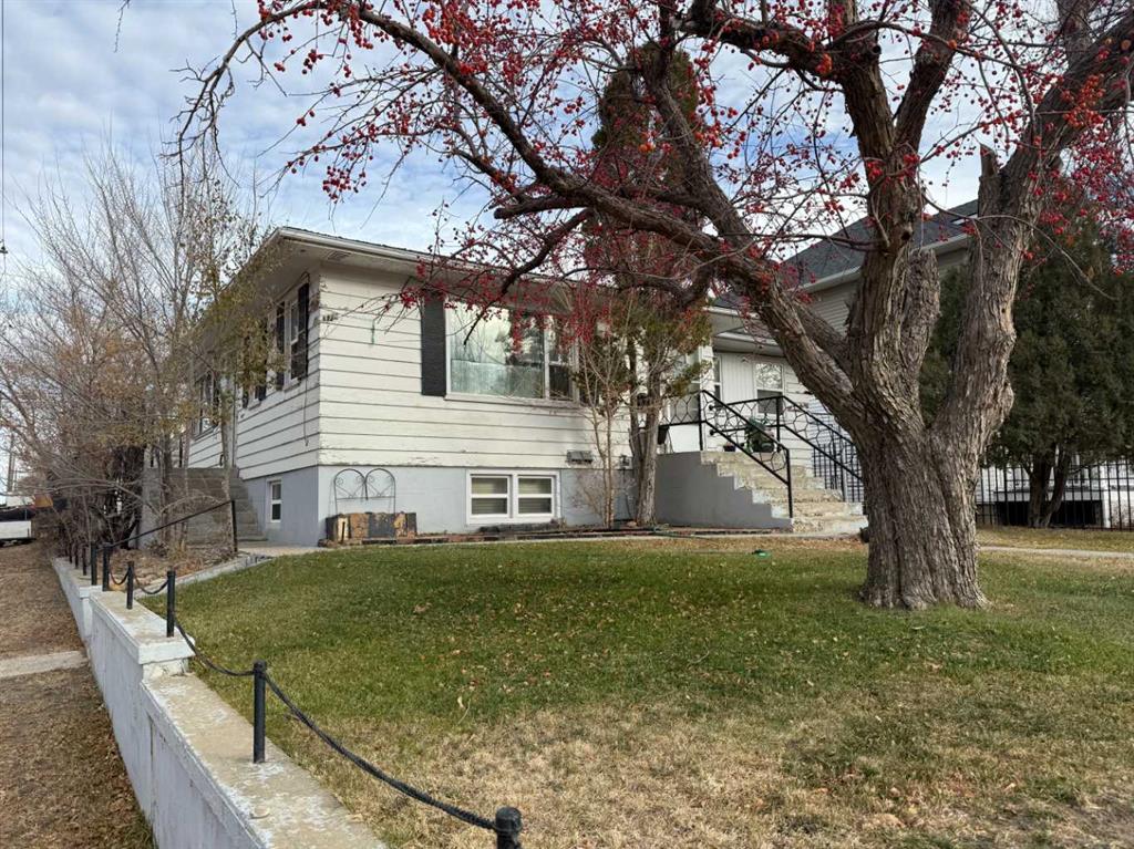 Third View of 378 4 Street SW, SW Hill, Medicine Hat, Alberta, T1A4E6