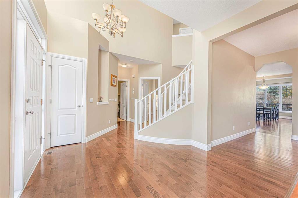 Fourth View of 10 Tusslewood Heights NW, Tuscany, Calgary, Alberta, T3L2M6