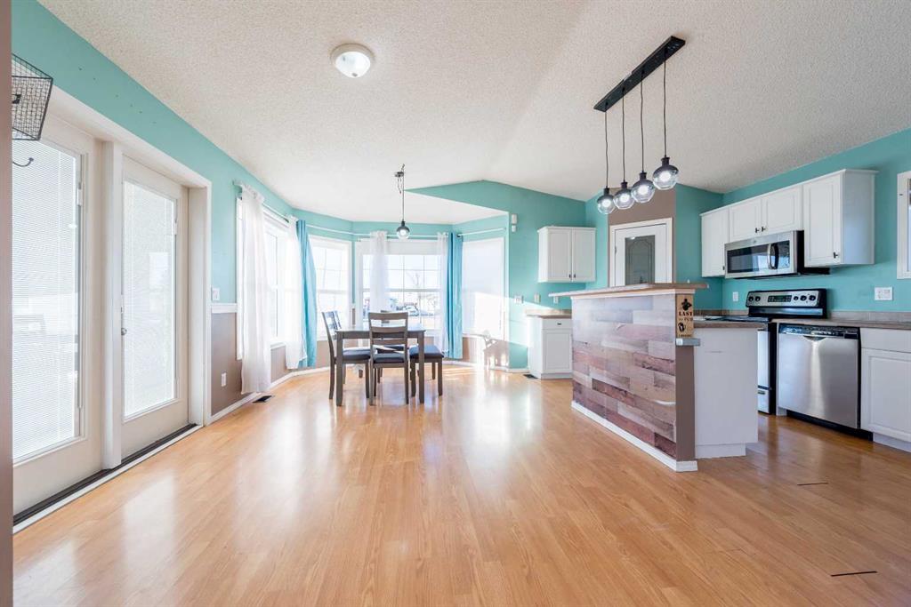 Third View of 8501 90A Street , MH - Creekside, Grande Prairie, Alberta, T8X 0C8