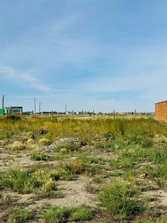 Second View of 1409 Halifax Road W, The Crossings, Lethbridge, Alberta, T1J5W5