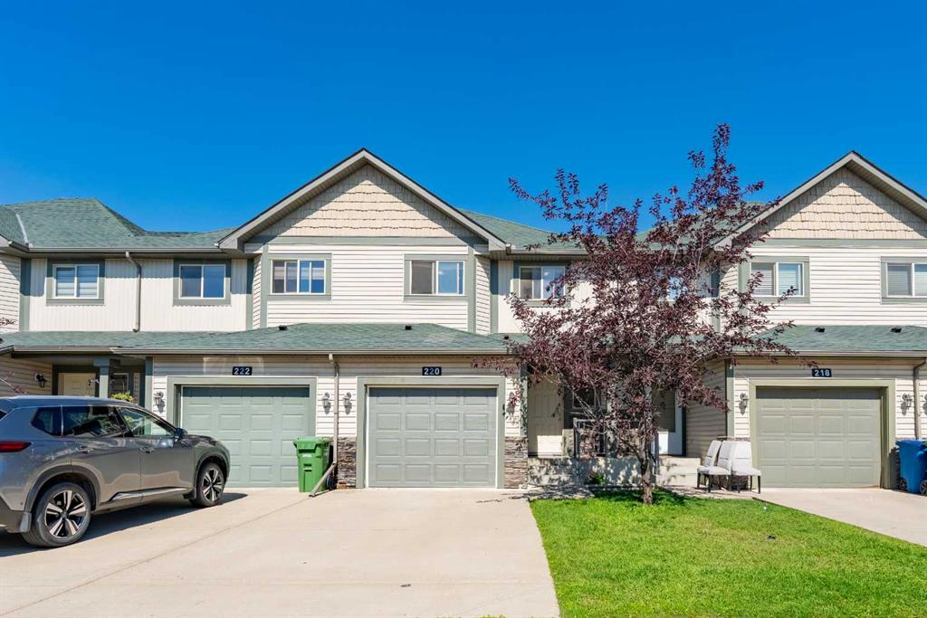 Second View of 220 Bayside Point SW, Bayside, Airdrie, Alberta, T4B 2X6