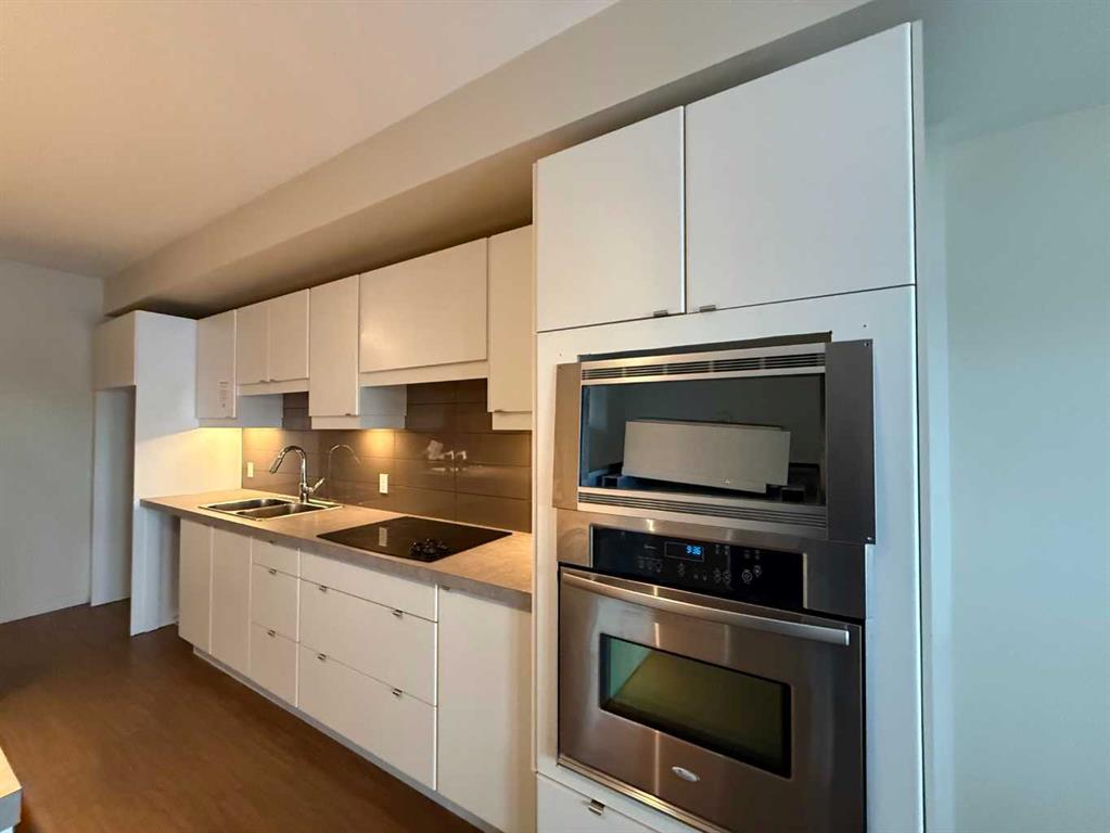 Fifth View of 5402, 2660 22 Street , Lancaster Green, Red Deer, Alberta, T4R 0K1